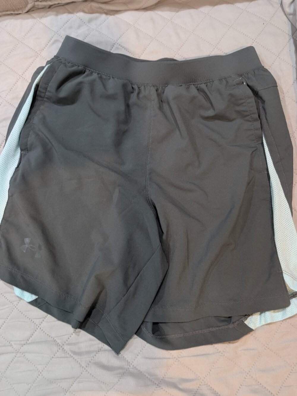 Under Armour fitted running shorts
